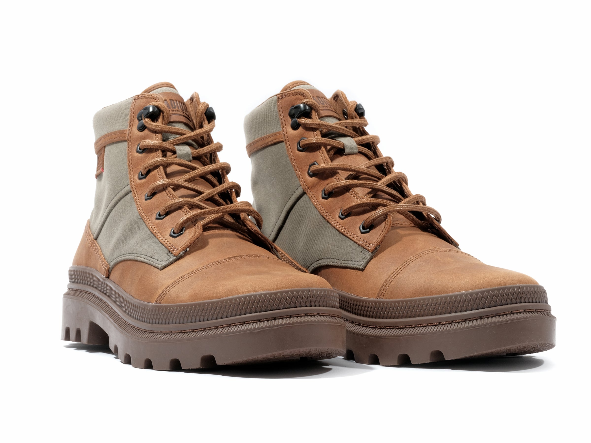 PALLATROOPER ROUGH | Palladium